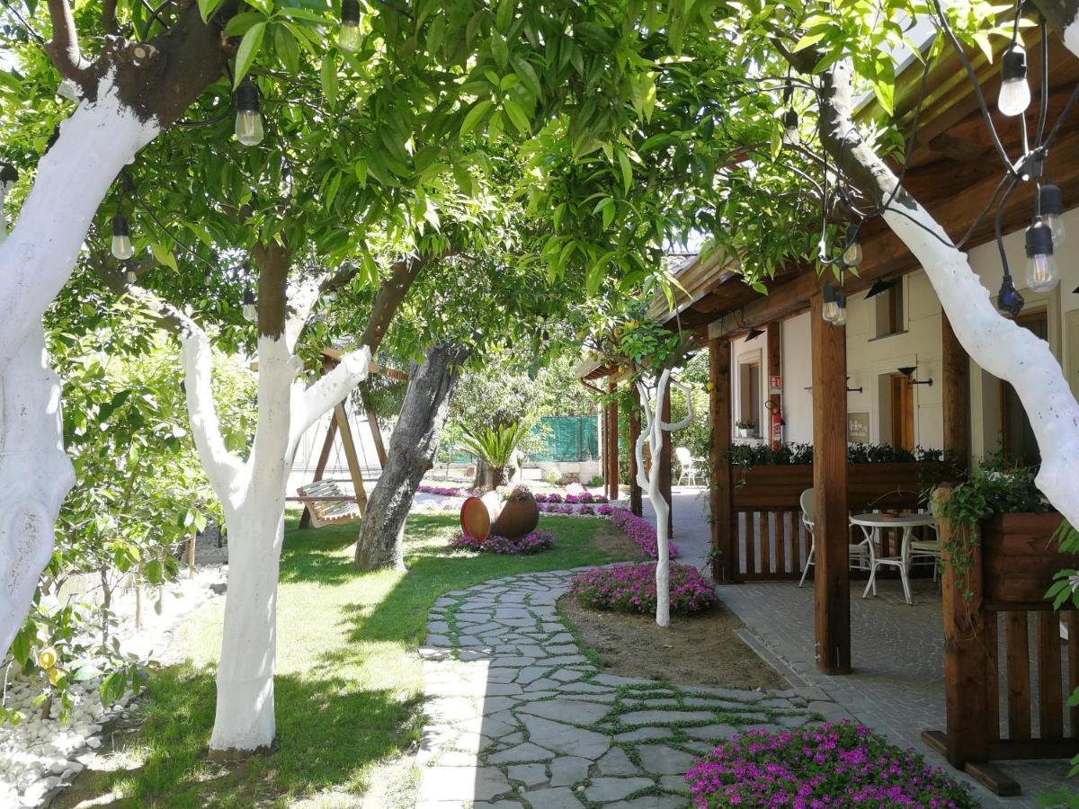 Relais Country House ปอมเปอี ภายนอก รูปภาพ